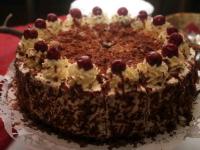 Tort cu visine Tort cu visine